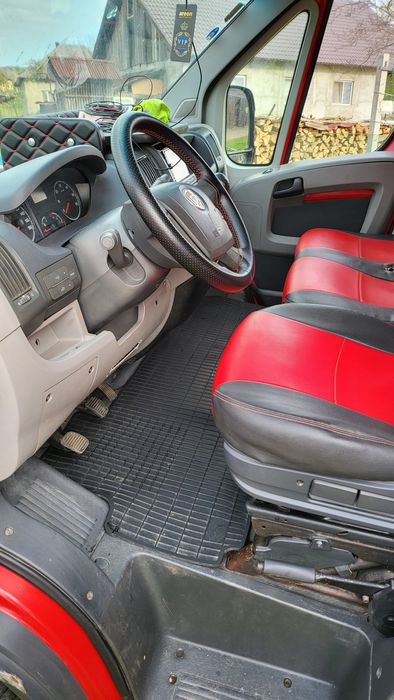 Fiat Ducato 2.3, 2009, 7 locuri + Marfa, Lada si Prelata . Vând Schimb Variante