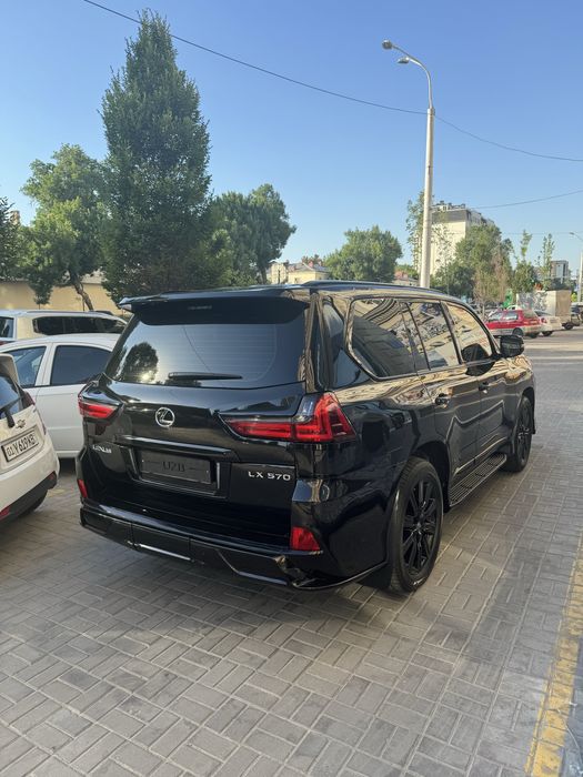 Продаётся Lexux LX 570
