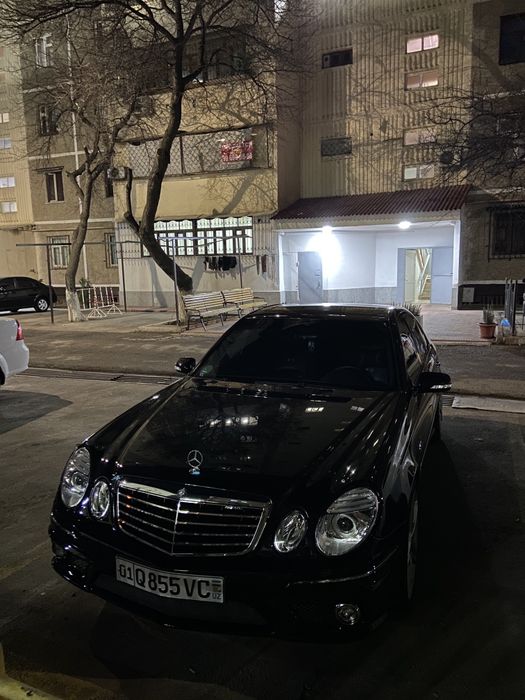 Mercedes benz w211