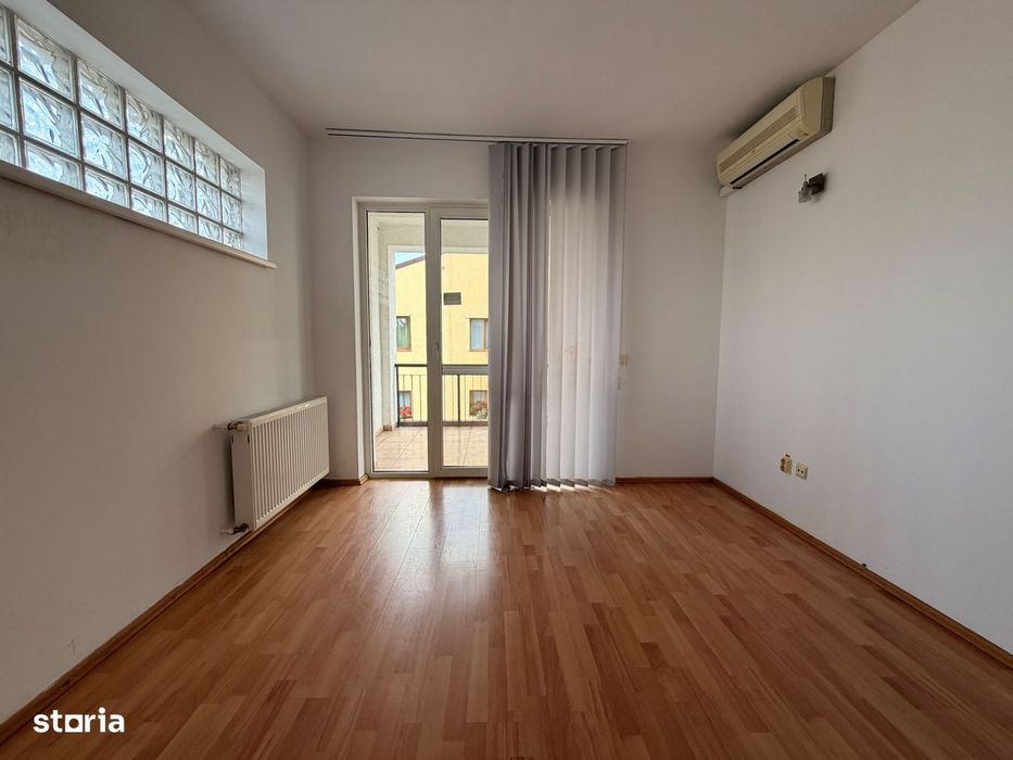 Casa + Garaj | Curte Libera