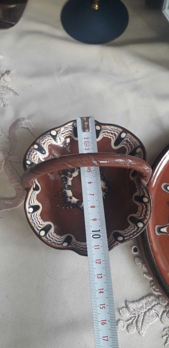 Piese din ceramica pictate manual, rustice