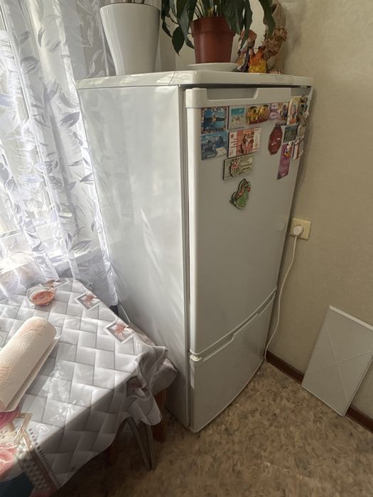 Продам холодильник Бирюса