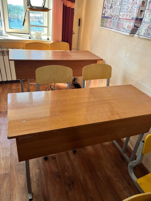 Продам парты ученические