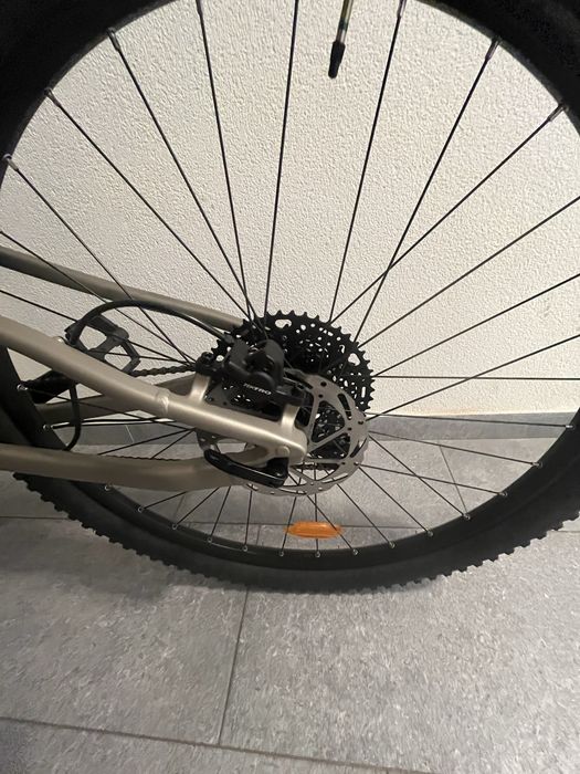 Vand bicicleta .