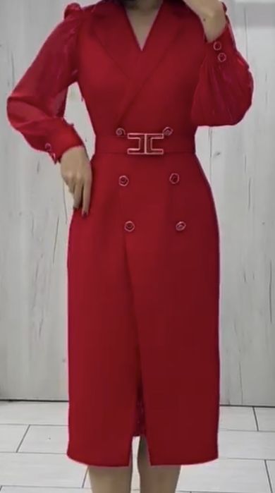 Продам красивое красное платье