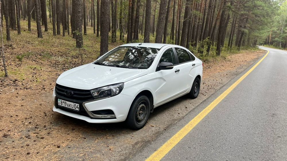 Легковой автомобиль
