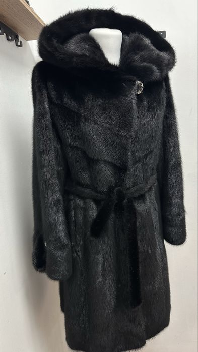 Продам Норковую Шубу