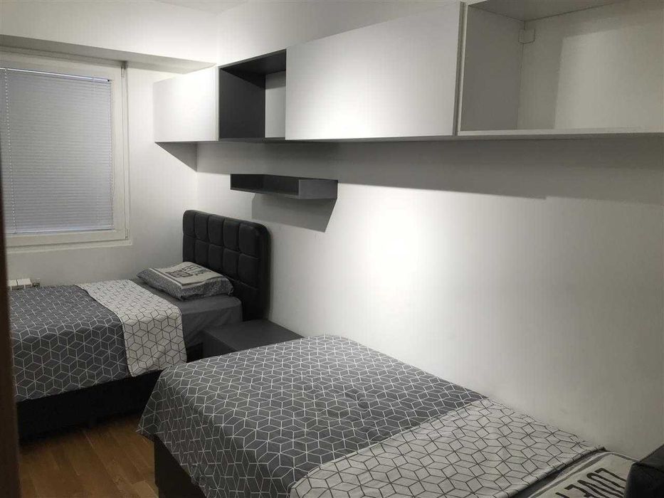 Дава се под наем Тристаен апартамент в София, Зона Б-5 - 100 кв.м за 663 € - Снимка #2