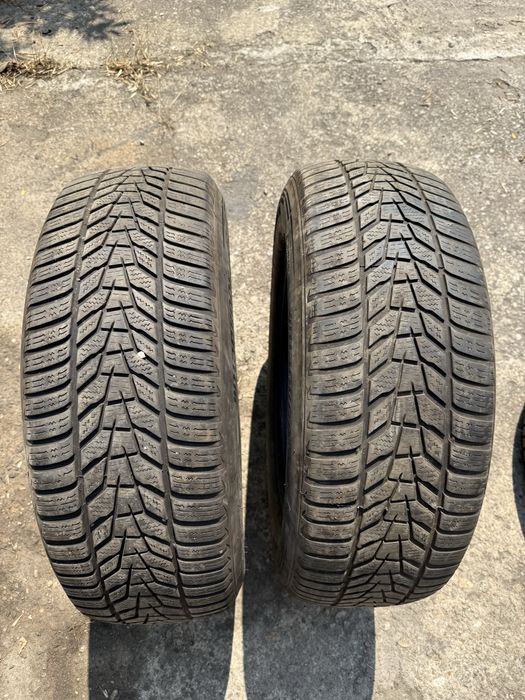 Зимни гуми Hankook 235 .65. 17 2 броя