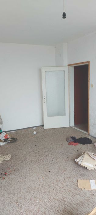 2-стаен с.Безмер Авиогарадок