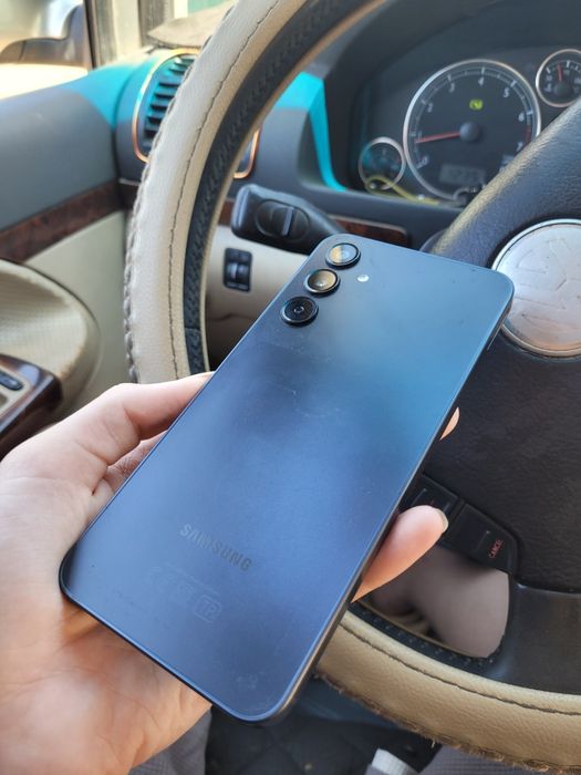 Galaxy A16 гиг 128 памяти