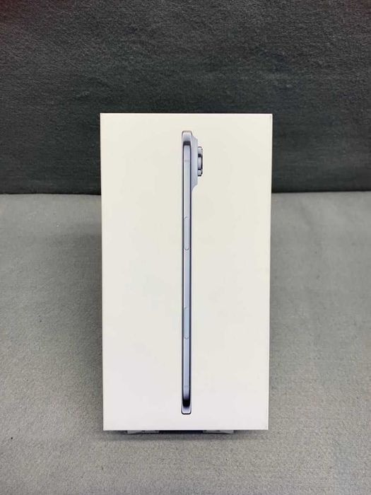 iPhone Air 256 Sky Blue