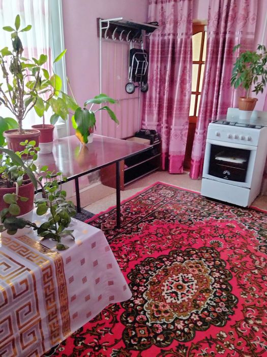 Продается большой участок с 3 домами