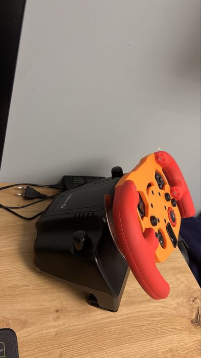 Logitech G29 + schimbator schimb cu Moza R3 + diferenta