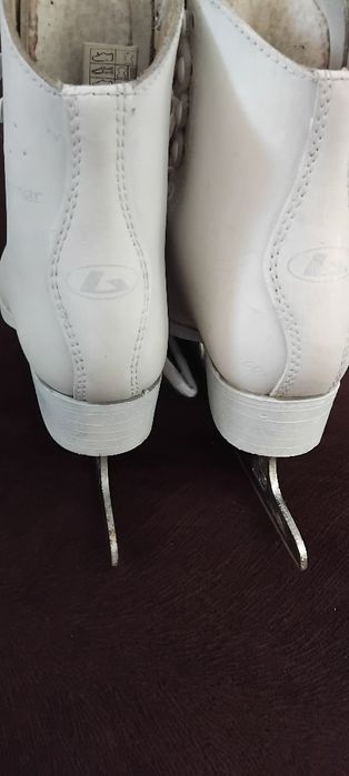 Фигурные коньки,кожа 100%. Botas. 30р