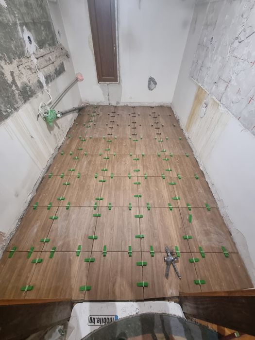 Домашен майстор, вътрешни ремонти, дърводелец