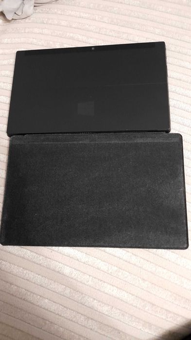 Таблет microsoft surface