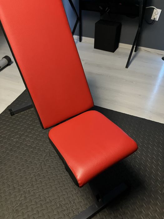 Banca reglabila fitness, k sport, culoare rosu, negru, in stare buna