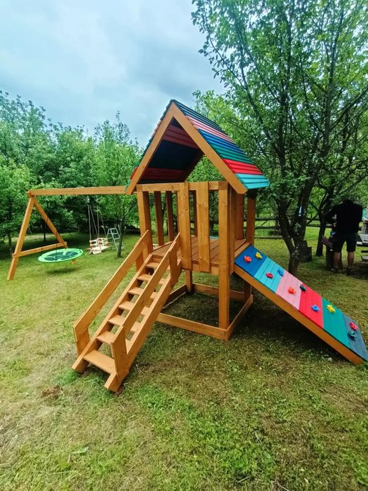 Terase, foișoare, leagăne, căsuțe de grădină,pergole, construcții lemn