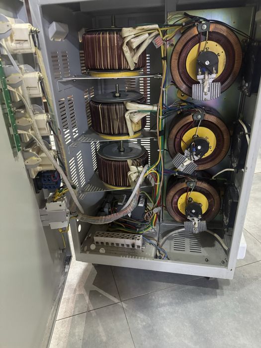 Стабилизатор 380v