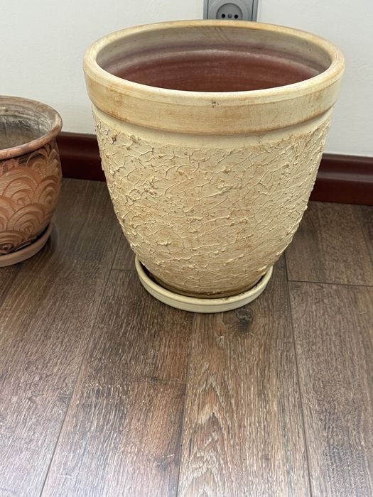 Керамические горшки б/у
