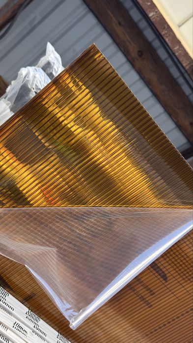 Сотовый поликарбонат Лекссан 20 лет гарантия