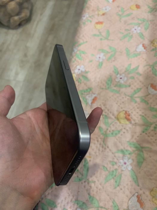 Продам Apple 15 pro