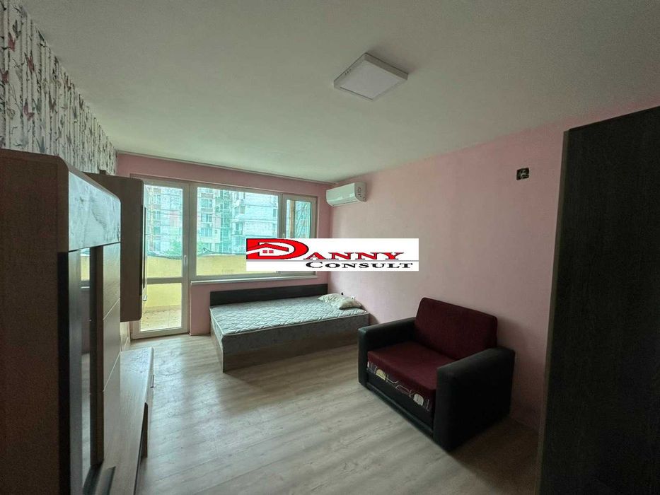 Апартамент на три нива за продажба в гр. Велико Търново