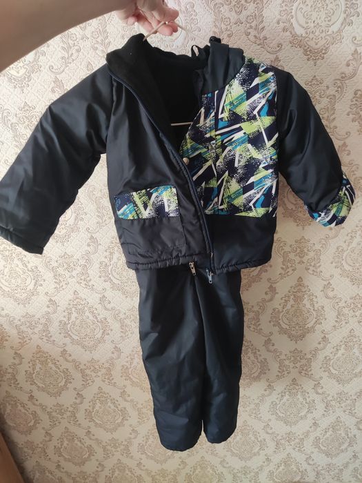 Продам комбинезон двойка