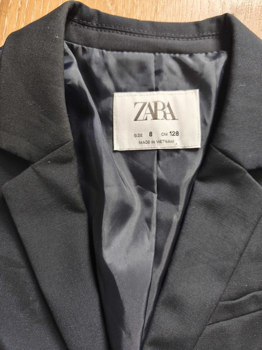 ZARA -128см сако