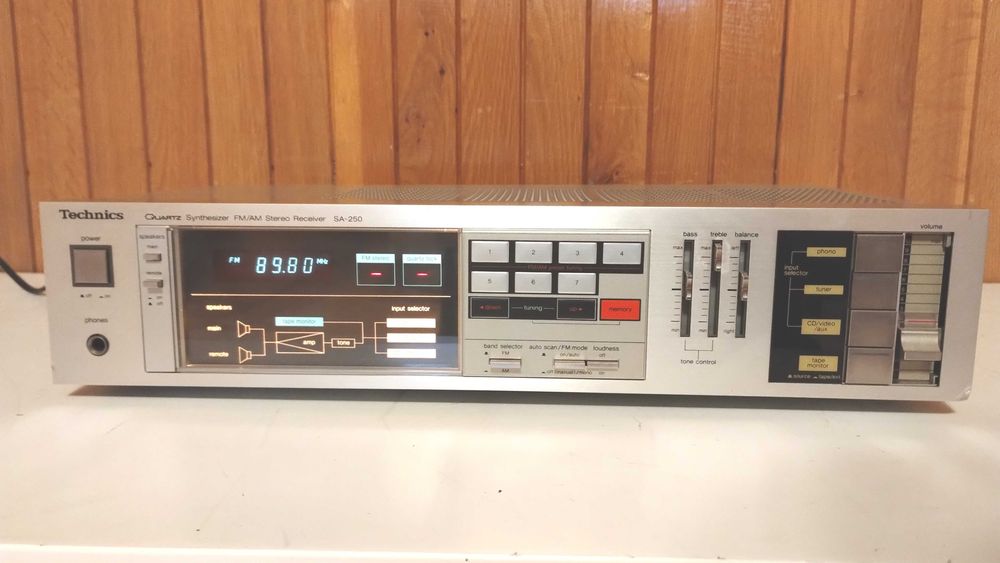 radio amplituner Technics SA250