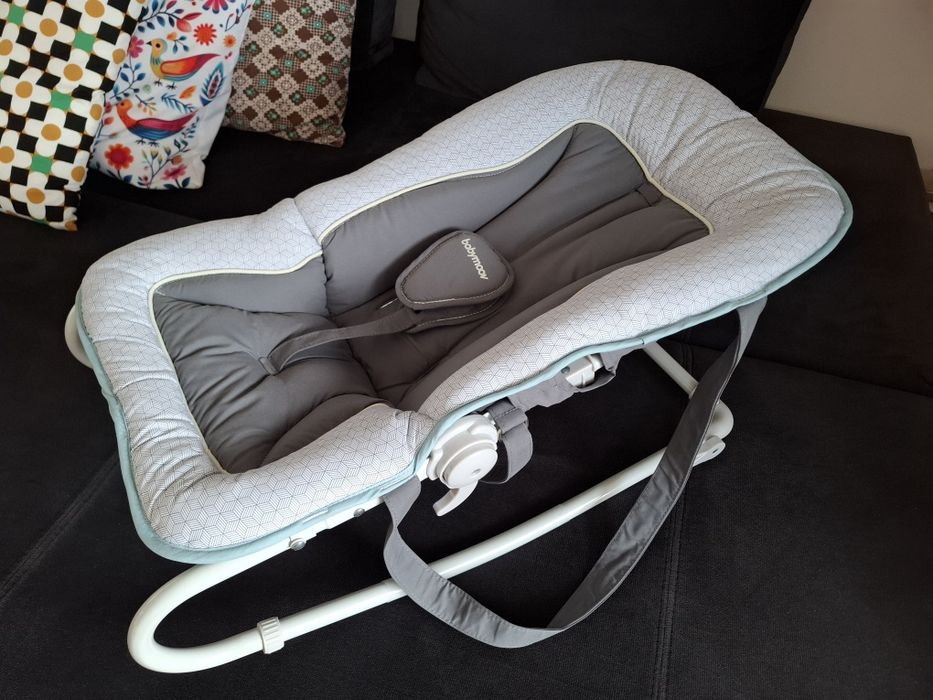 Бебешки шезлонг / люлка Babymoov