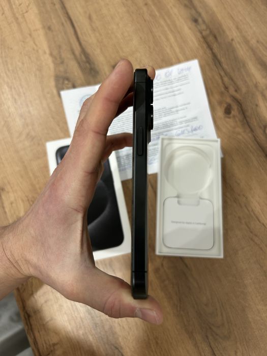 iPhone 15 Pro 256 GB с Гарантией