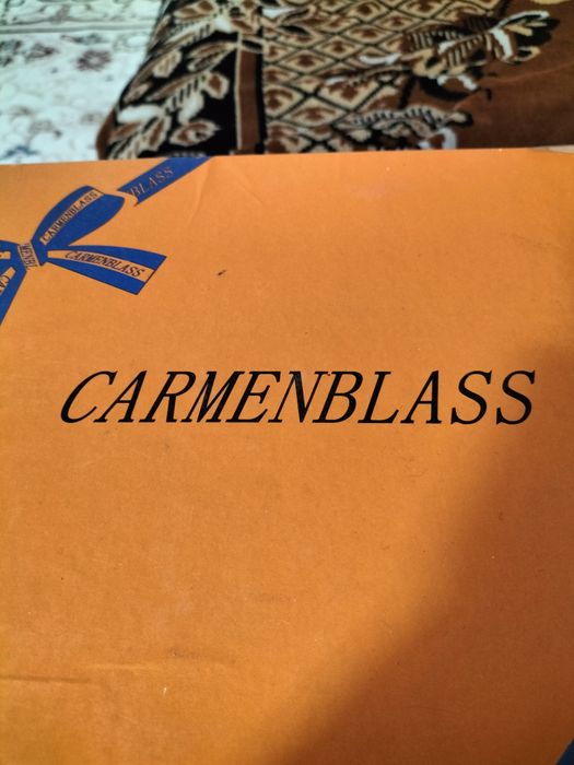 Продам ботинки женские