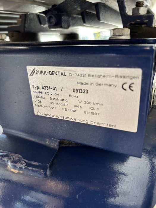 Compresor silentios durr cu uscator aer si pompa aspiratie