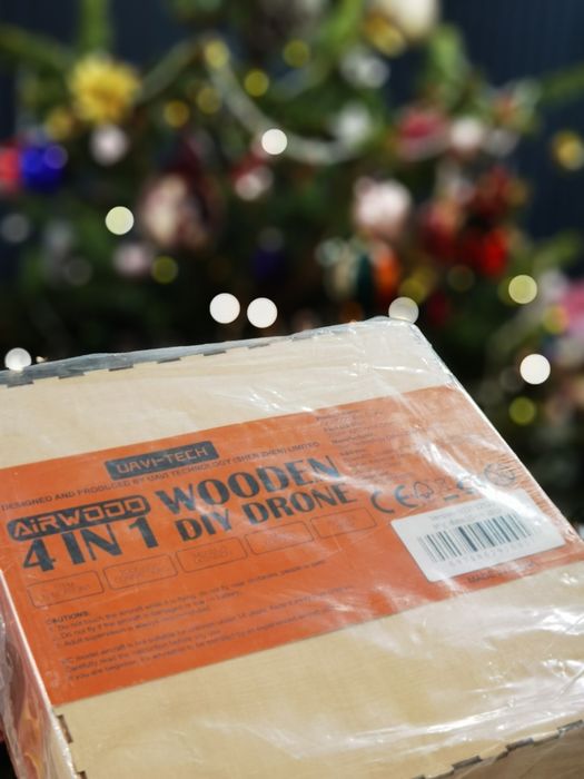 Dronă din lemn AIRWOOD (4 în 1) !!!NOUĂ!!! - Cameră HD