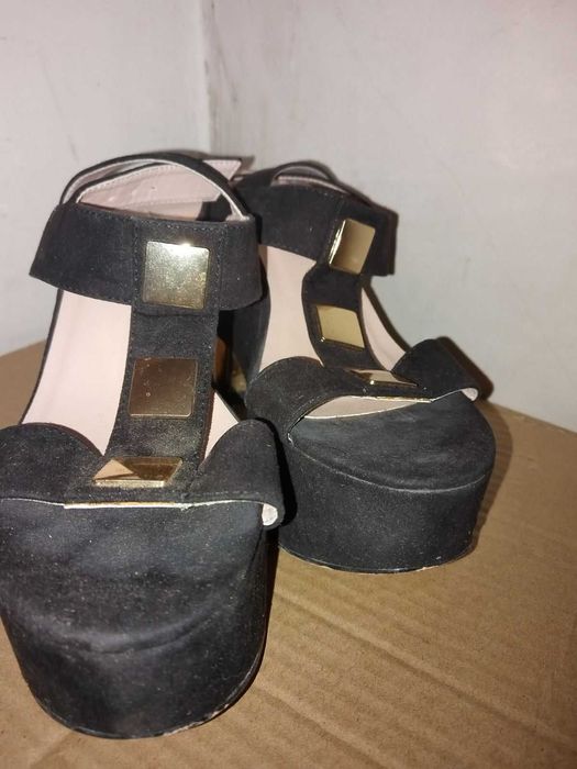 Високи боти с връзки, летмо обувки на платформа