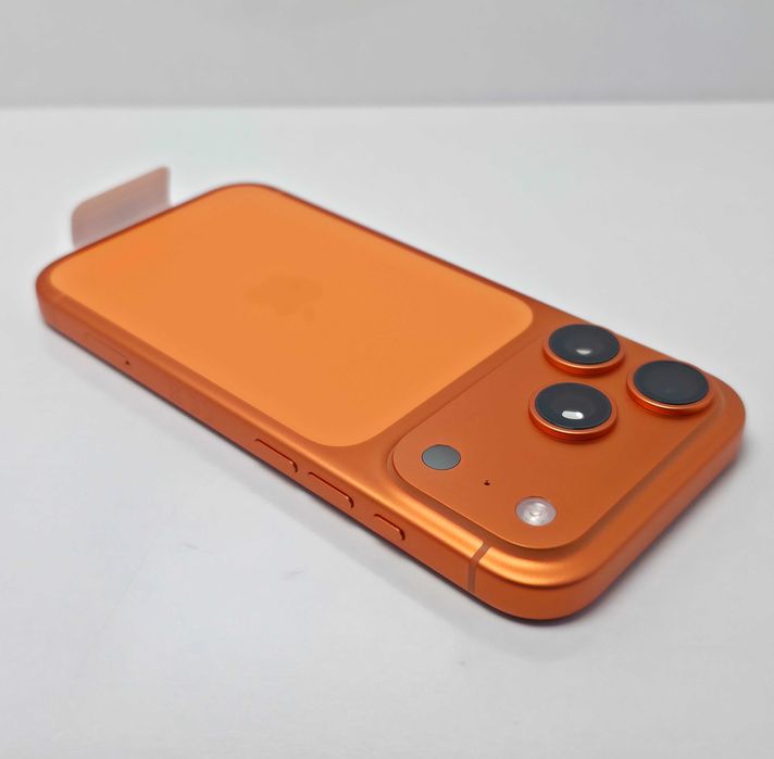 iPhone 17 Pro 256GB Orange Cosmic