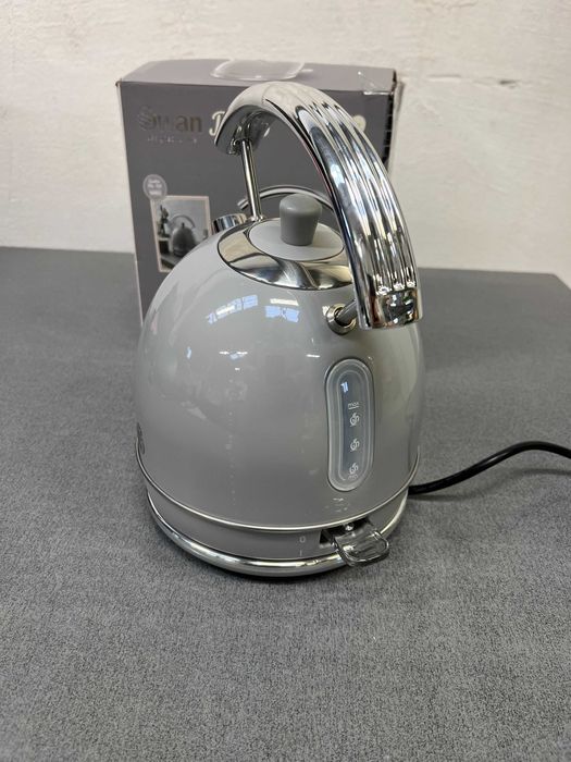 Електрическа кана / Чайник Swan Retro , 1.8L , 3000W