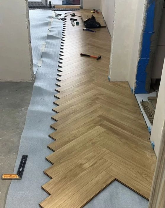 Укладка паркета и ламината