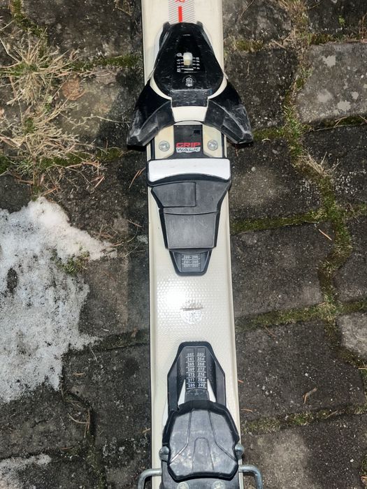 Schiuri Atomic Redster XR 142 cm + legături GripWalk