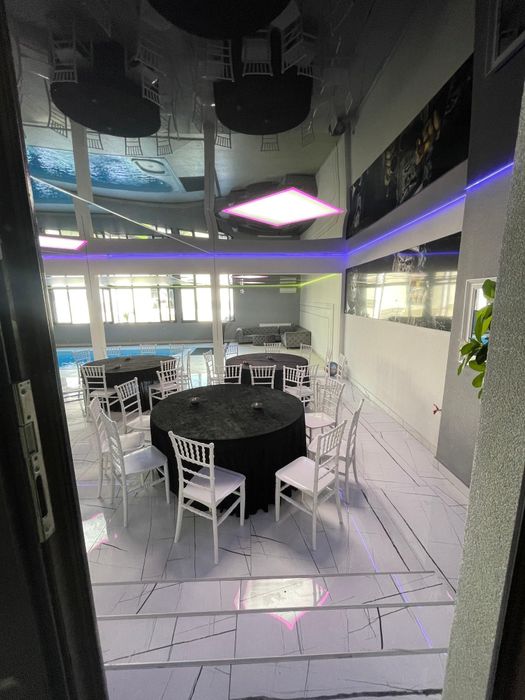 Casa petreceri și evenimente speciale .