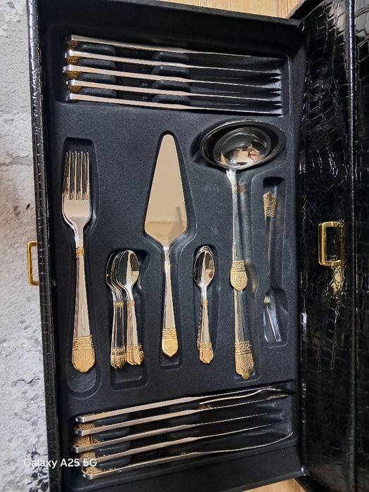 Набор кухонных принадлежностей