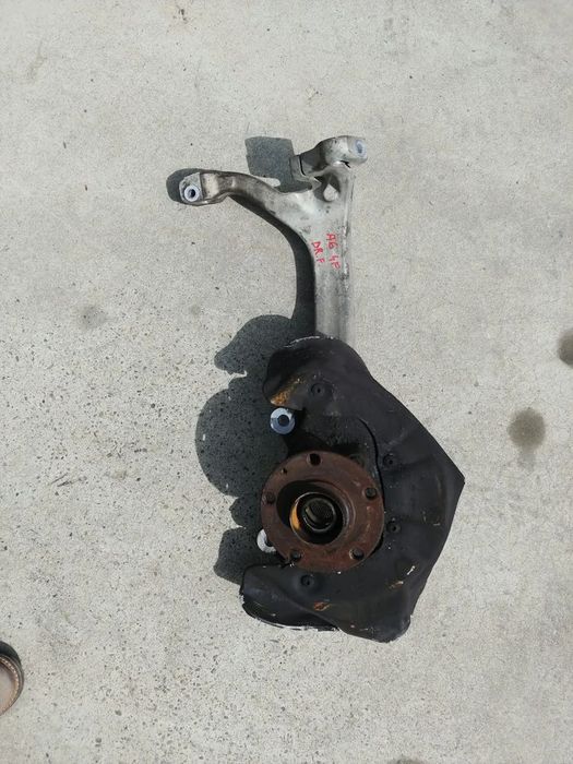 fuzeta dreapta fata audi a6 4f c6