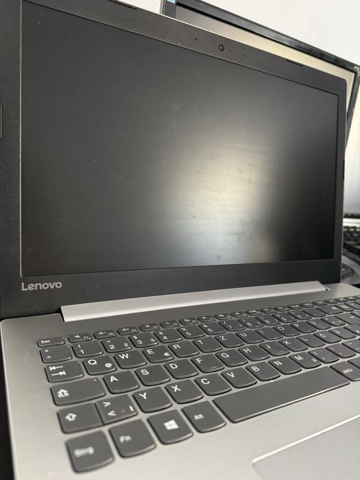 Laptop Lenovo ideapad 330-15IKB ,i5