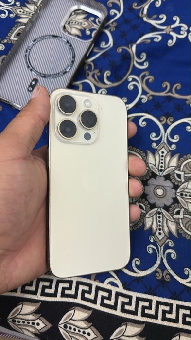 iphone 14pro золотистый