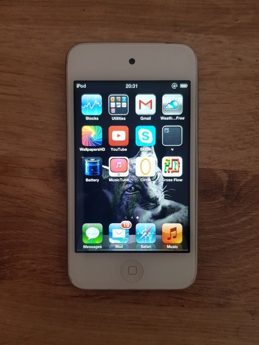 iPod 32GB работещ