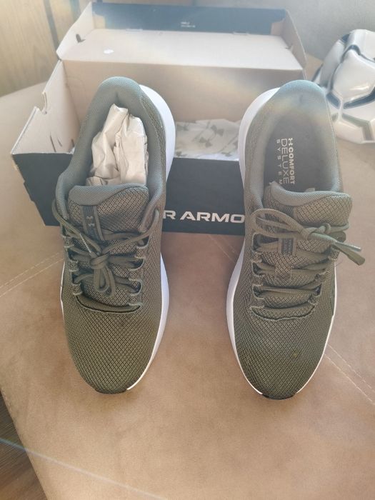Маратонки  Under Armour