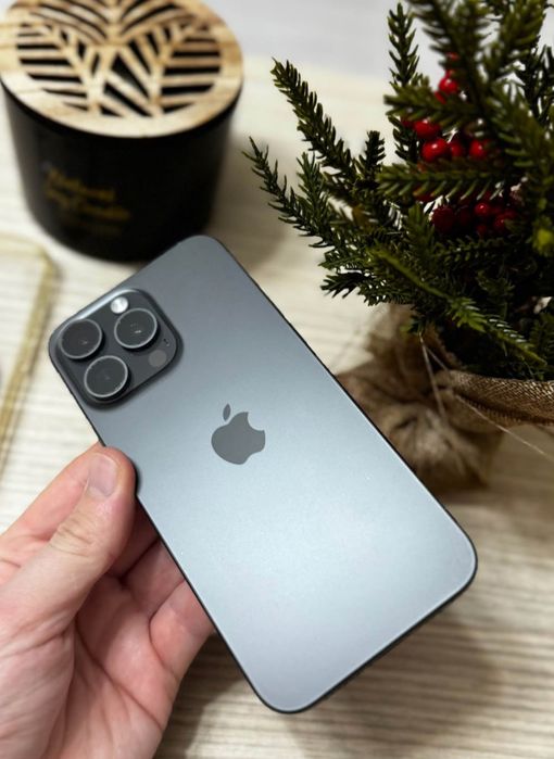 iPhone 16 pro Max Black Titanium