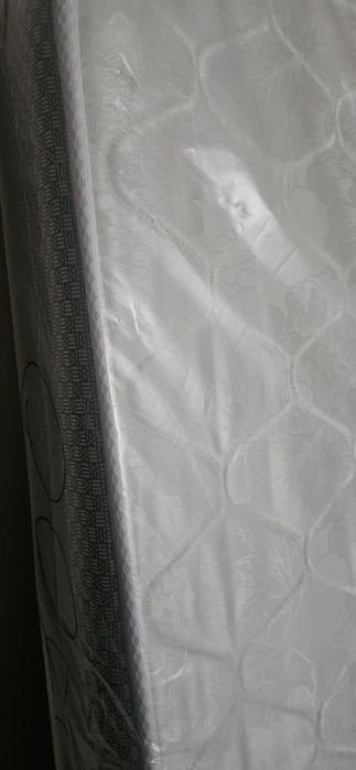 Продам матрас 180 х 200